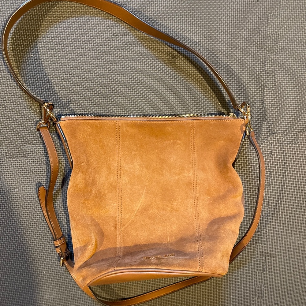 New Micheal Kors Purse